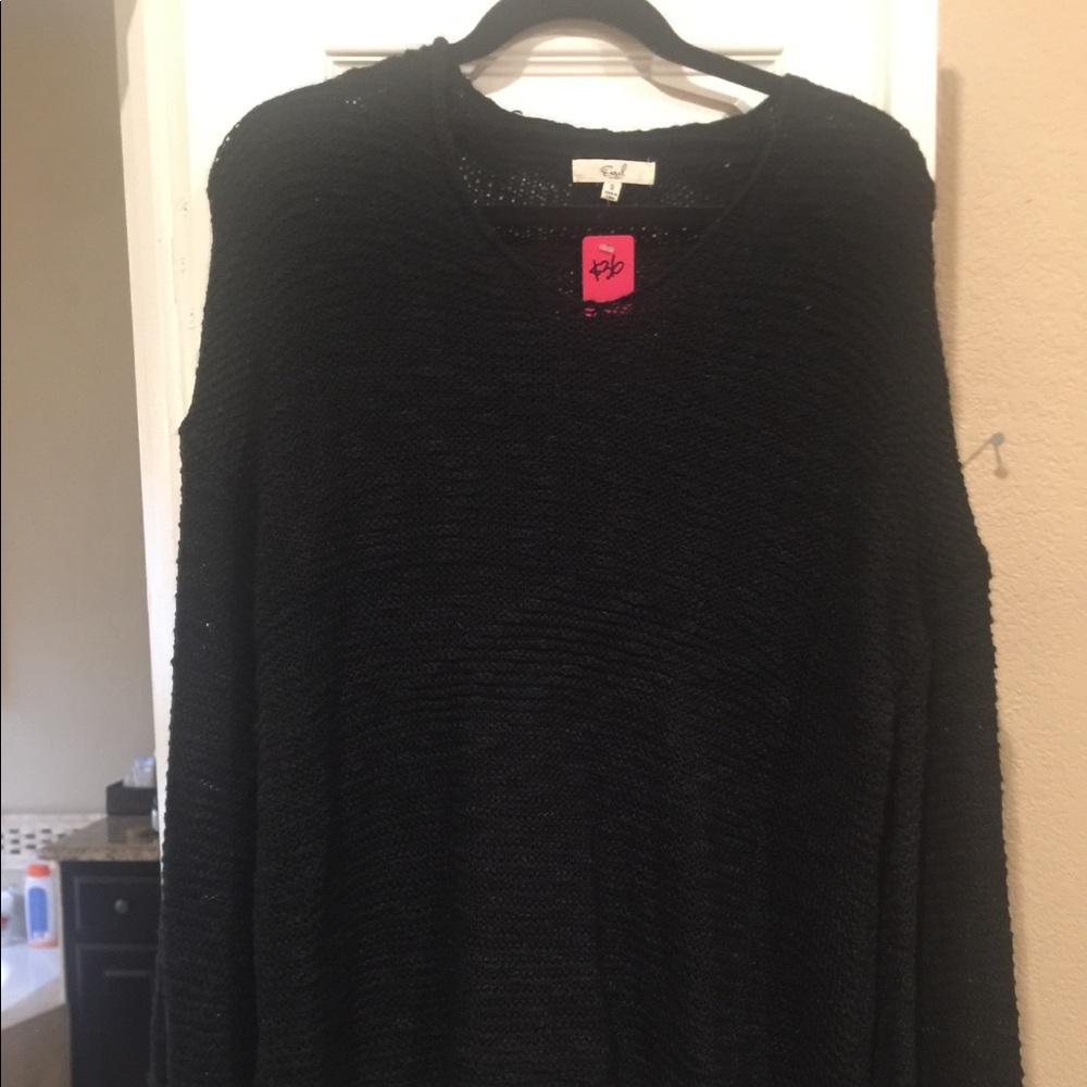 Easel black sweater